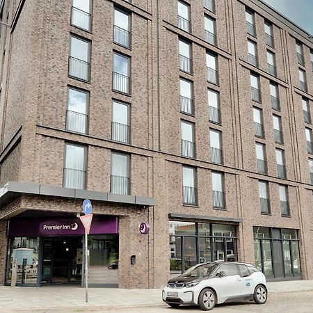 Premier Inn Hamburg City Klostertor Экстерьер фото