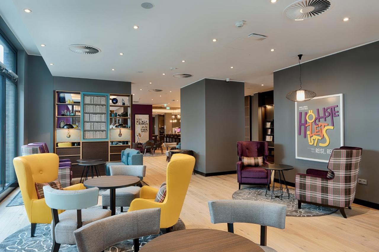 Premier Inn Hamburg City Klostertor Экстерьер фото