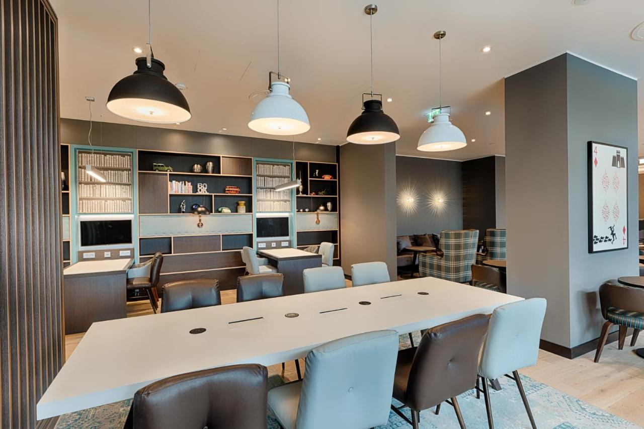 Premier Inn Hamburg City Klostertor Экстерьер фото